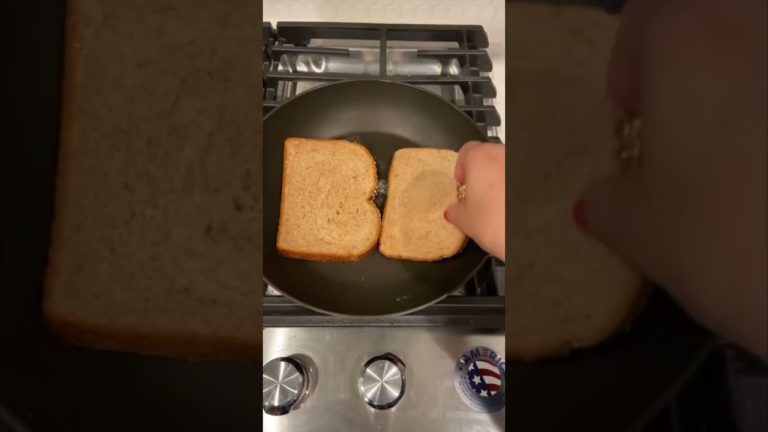 Crunchy Pan Toasted Brown Bread #homemade #recipe #food #breakfast #healthy #yummy #bread