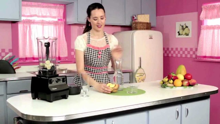 Peach Please –  Delicious and Healthy Fruit Smoothie Recipe