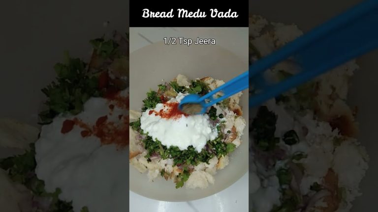 बाजार जैसा मेदू वड़े ब्रेड से बनाये | Medu Vada | Bread Recipes #cookingshorts #viral #shorts #bread