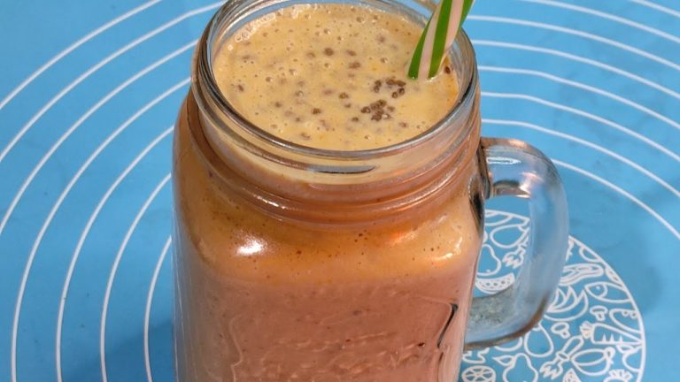 Healthy Smoothie Recipe😋|Shorts#youtubeshorts#cookdailywithshazia#trending#trendingshorts#trends||