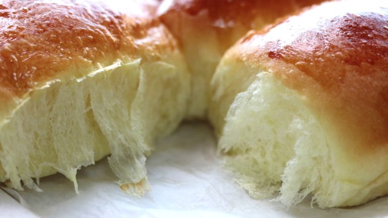 dinner rolls/milk bread recipe/bun/soft &chewy — Cooking A Dream