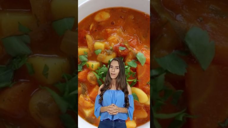 5 Reasons to Cook Beany Minestrone Soup Recipe Vegetarian 2023 [The Perfect Vegetarian Meal] #shorts