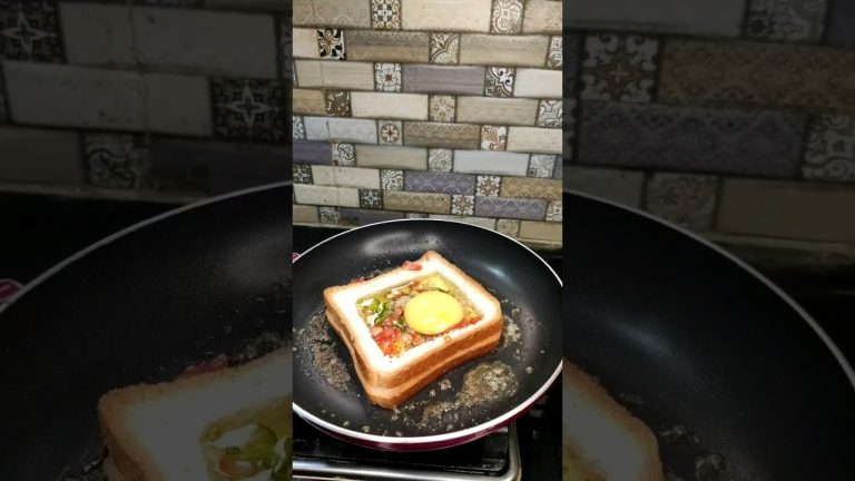 Egg stuffed with bread | egg recipes | breakfast | egg fry #shorts