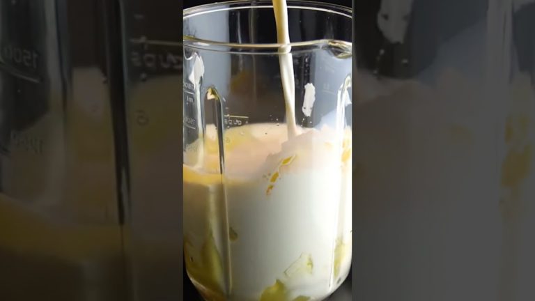 Pineapple Smoothie #satisfying #shorts