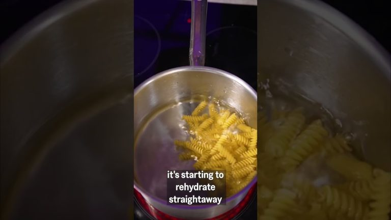 Chef DEBUNKS ‘Boiling Pasta’ Myth