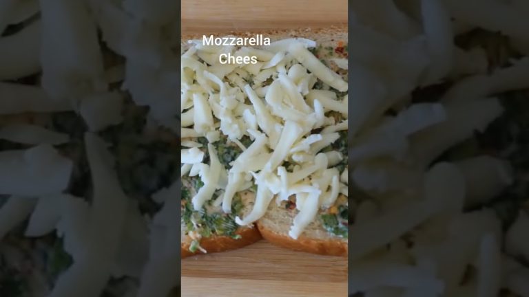 shorts I easy gralic bread recipe I Quick gralic bread recipe I5minutessnackIgralic bread on tawa