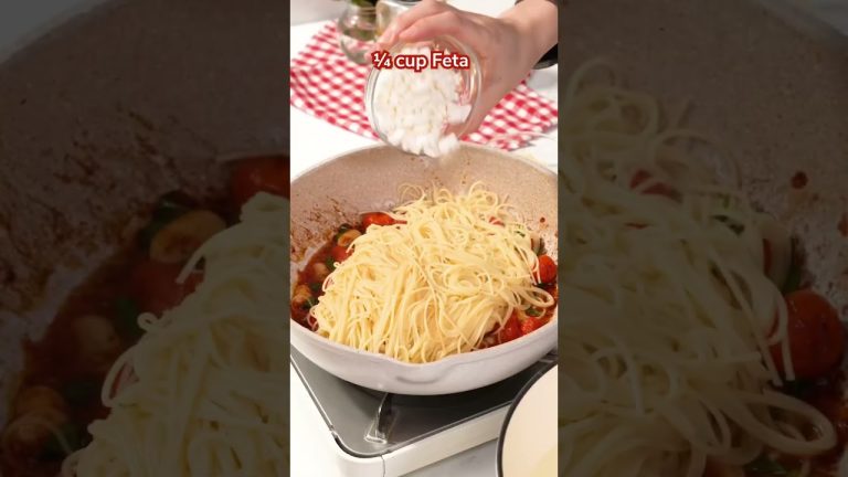Valentines Dinner Idea: Angel Hair Pasta with Burst Cherry Tomatoes #recipe #dinner