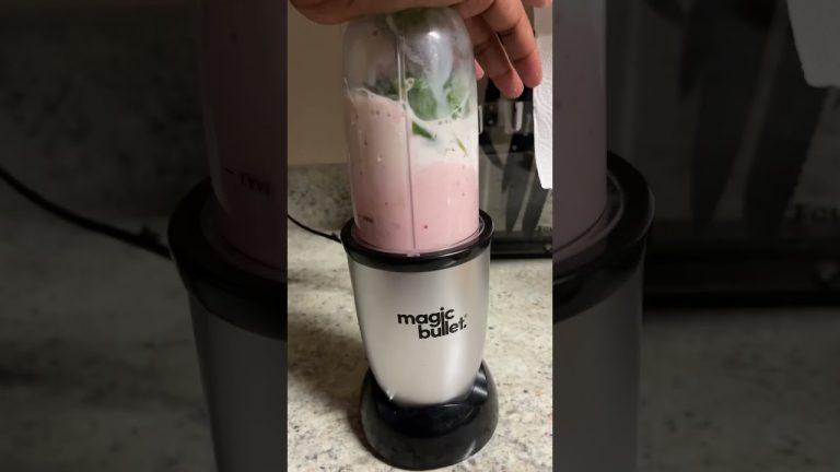 Healthy smoothie recipe #smoothierecipes #healthyfood #loseweightfast