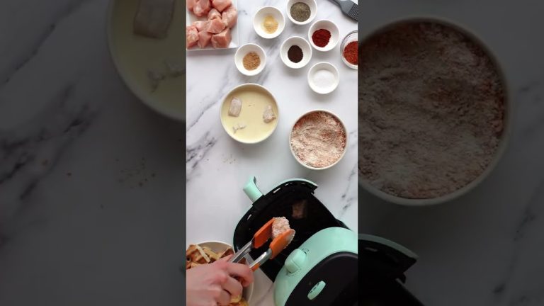 Southern Recipe Small Batch Nashville Hot Chicken Sliders #shorts