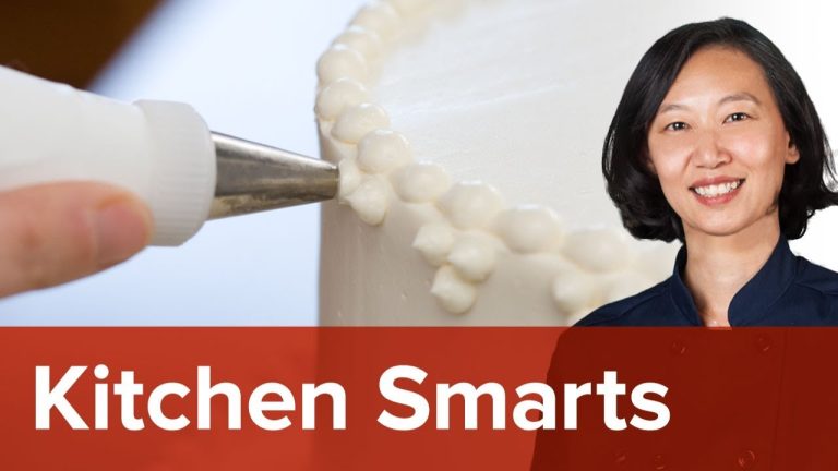 How to Decorate a Cake Like a Pro 5 Ways