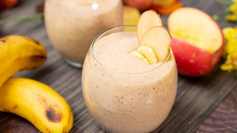 Deliciously Healthy APPLE, BANANA AND CHIA SEED SMOOTHIE | Recipes.net
