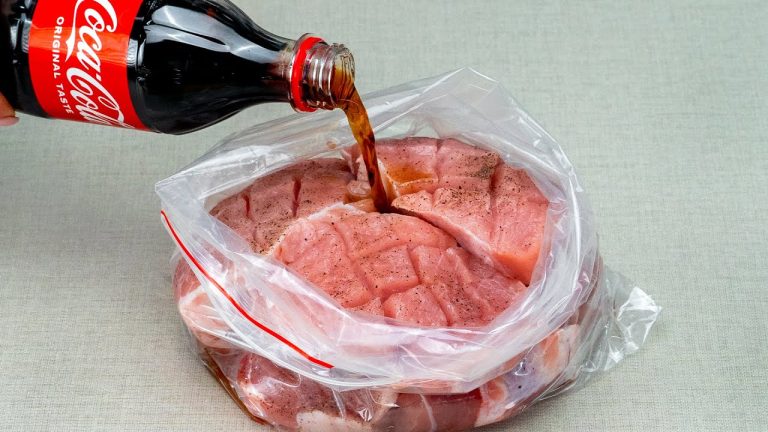 Not too many people cook the pork chop with Cola. The dinner is ready in 30 min!