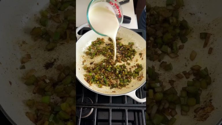 This creamy Cajun chicken is ah-ma-zing!!