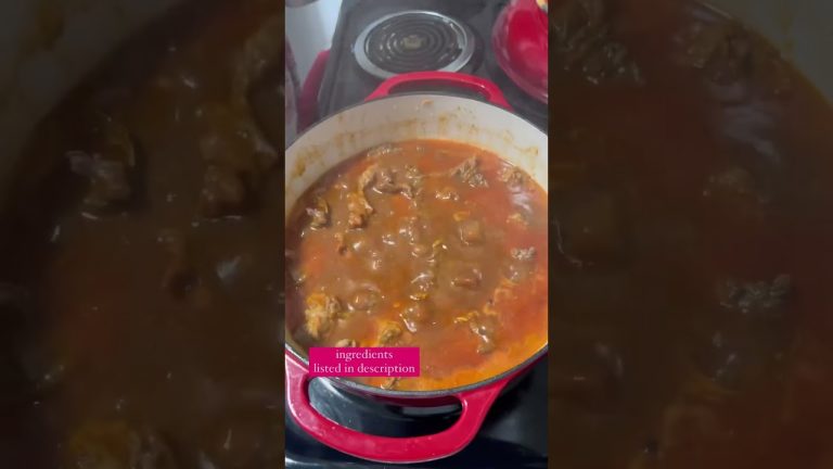 Mama LuLu Cooks: Beef Mechado (Filipino Beef Stew) #cookinginshorts