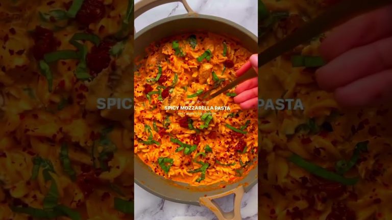 Spicy Mozzarella Chicken Pasta Recipe 🍝😋 #shorts #cooking