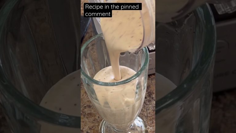 Healthy smoothie recipe 🥰 #youtubeshorts #healthysmoothie