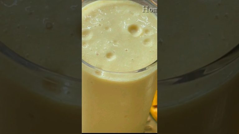 Mango Almond coconut smoothie #shorts #youtubeshorts #ytshorts #shortvideo #ashortaday