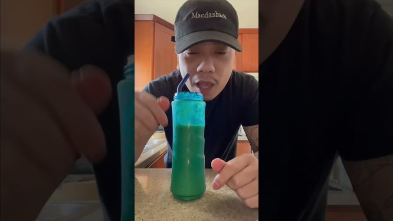 My Morning Smoothie #2 Recipe!!! (No Sugar) 🍑🍍🍌