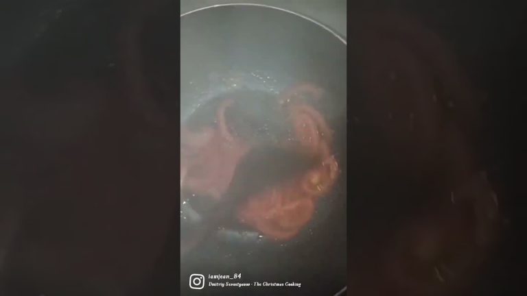 Pasta cooked in Tomatoes and tomato powder #shorts