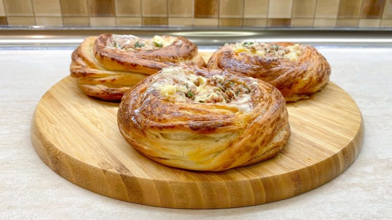 Chinese Beef Puff Pastry Pies | Quick and Simple Recipe