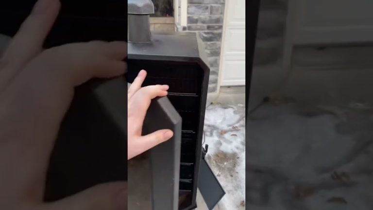 Hickory Smoked Pulled Pork, this special trick will Change How you view Bbq