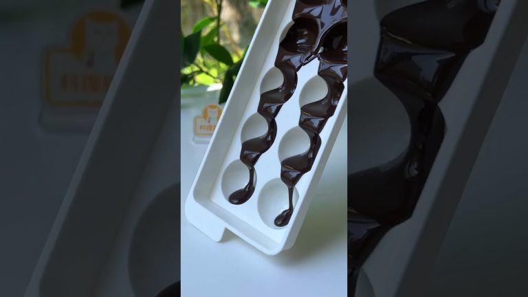 Super Silky Dessert🍧, The Latest Longyin Avocado Ice Cream🥑🤩#chefcat #catsofyoutube #tiktok #Shorts