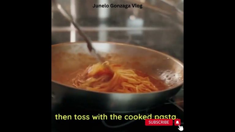 Craving for Pasta…? Try this quick Tomato and Mozzarella Pasta