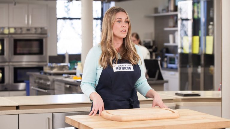 Why America’s Test Kitchen Calls the J.K. Adams Reversible Carving Board the Best Carving Board