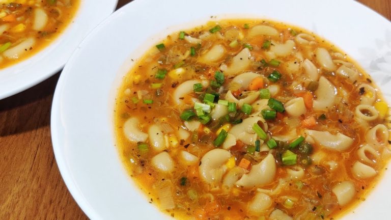 Macaroni Soup Recipe | मैकरोनी सूप | Soupy Macaroni | Soupy Pasta Recipe | Veg Macaroni Soup Recipe