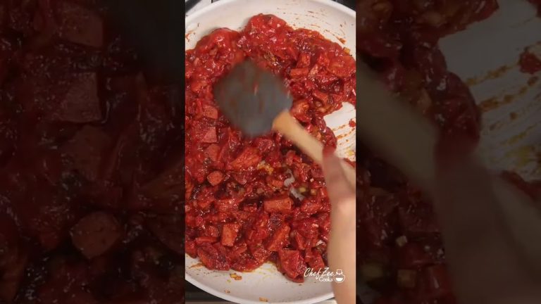 Dominican Spaghetti with Salami | Dominican Recipes | #shorts