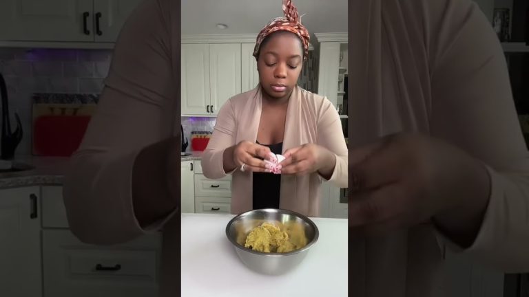 The Best Alfredo Pasta Hack! #alfredopasta #easyrecipe #cookingvideo #shorts #texykitchen #plantains