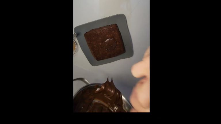 Lactose-free brownie #brownie #recipes #shorts @frenchyladycuisine8314