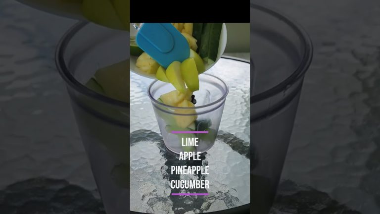 Green smoothie recipe #shorts