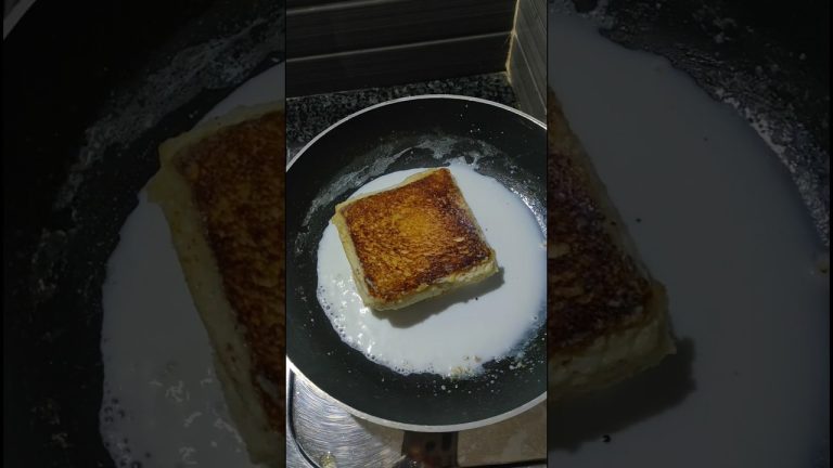 Viral Bread Recipe 😋 Bread ka sweet Breakfast 🥞#shortvideo #viral #viralvideo #shorts #breakfast #yt