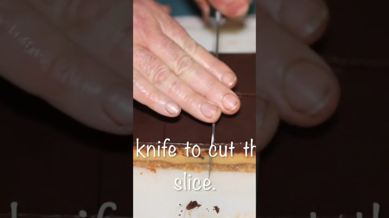 Caramel Slice #recipes #shortvideo #cake #shortsfeed #shortsyoutube #shorts #slice #dessert