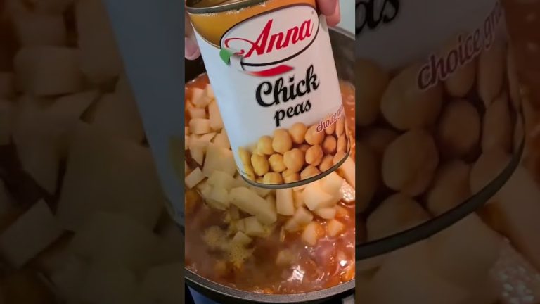 Chicken Bunny Chow … To die for ! Traditional Recipes