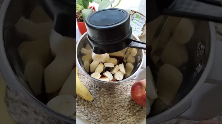 weight lose apple Banana smoothie #foodblogger #recipes #shots #youtuber #weightloss #highprotein