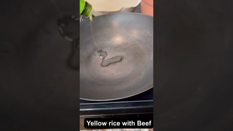 Yellow Rice with Beef and Brocolli #viral  #foodie #food #ytshorts  #shorts #short #ytshortsvideo