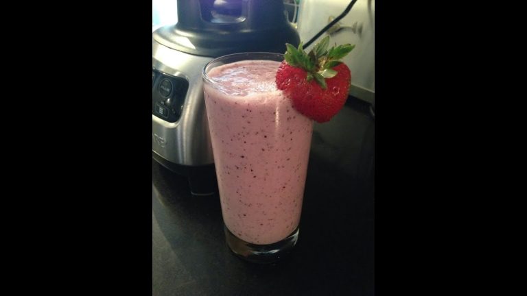Strawberry Blueberry Smoothie Recipe