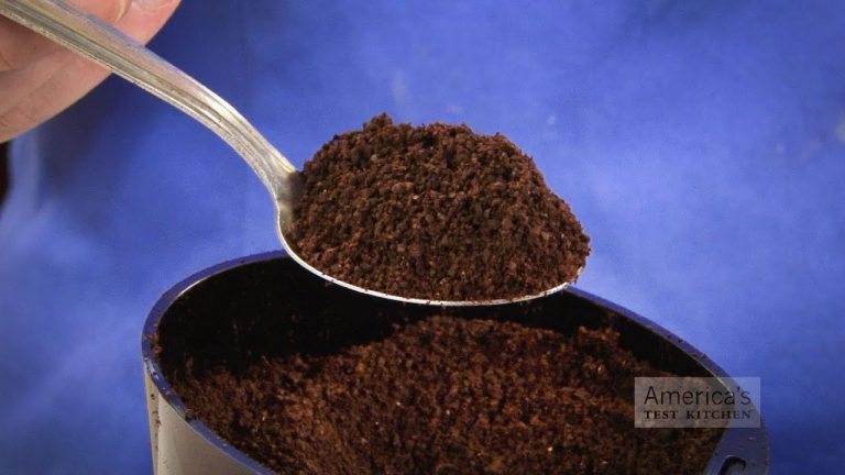 Learn to Cook: Are You Ruining Your Coffee by Grinding the Beans the Wrong Way?