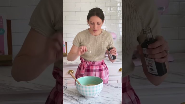 Trying a Vintage Cake Recipe from 1950 🍰 #shorts