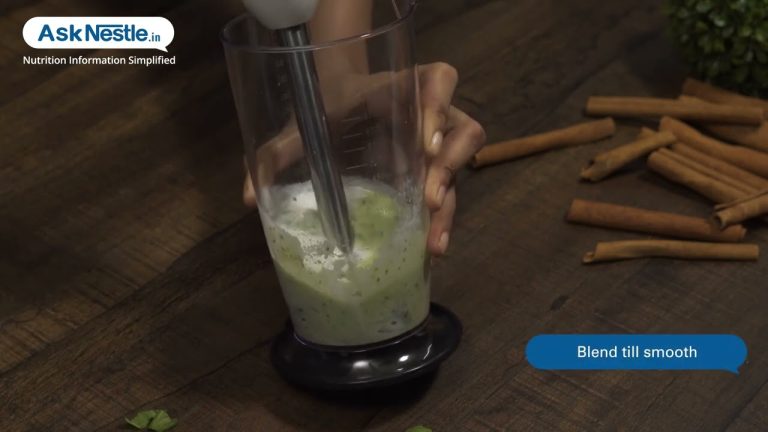 Banana Spinach Smoothie Recipes | Healthy Food Recipes | Ask Nestlé