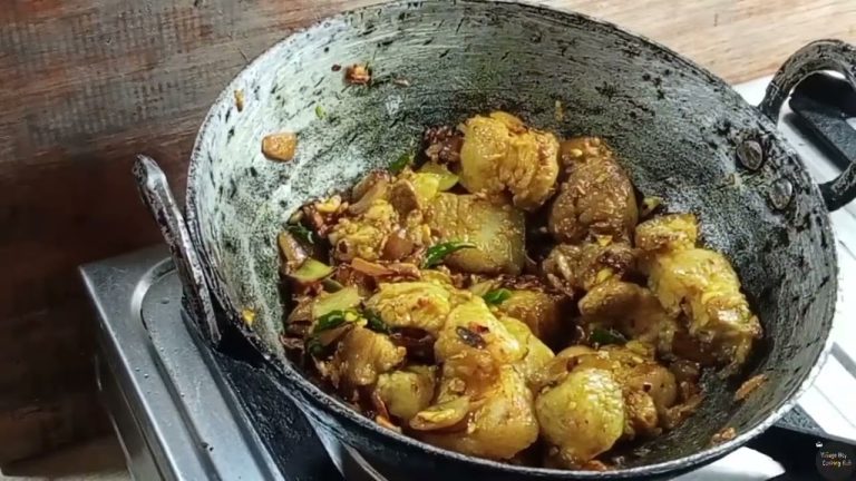 Pork Dry Fry||Pork Recipe||Assamese style #cooking #pork#villageboycookinghub