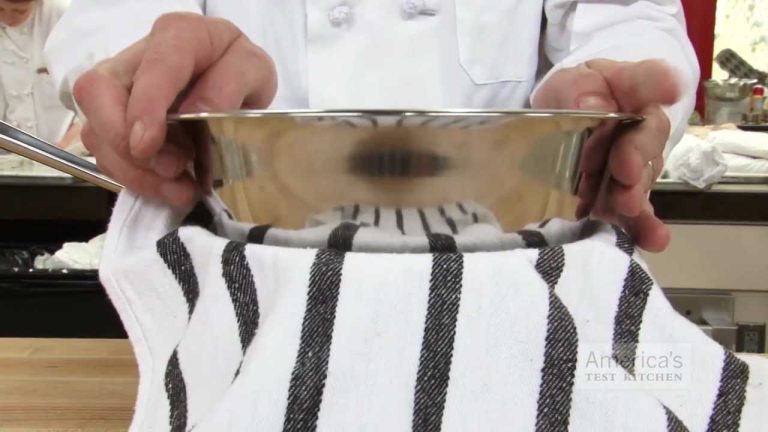 Super Quick Video Tips: Best Ways to Stabilize a Mixing Bowl