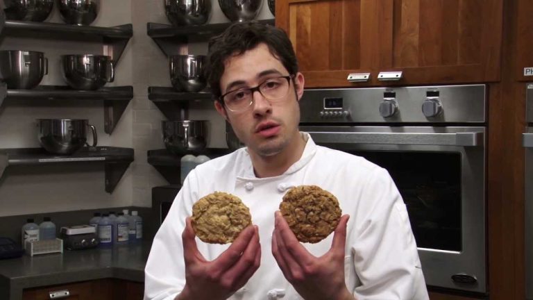 Science: White Sugar vs Brown Sugar — What You Use Can Dramatically Change Texture in Baked Goods