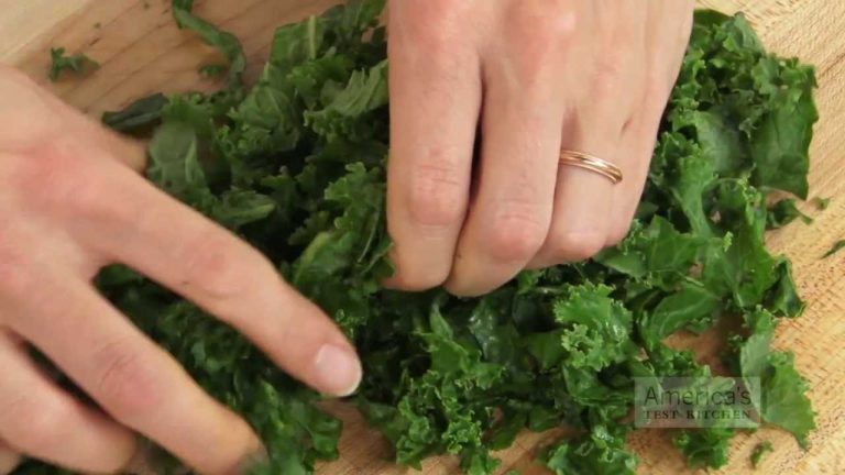 Super Quick Video Tips: Massage Raw Kale for Tender Greens