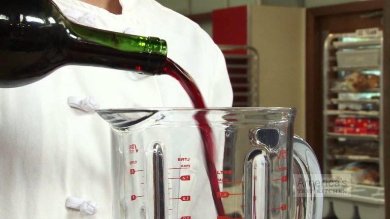 Super Quick Video Tips: How to Aerate Wine in a Flash