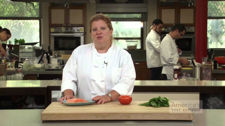 Super Quick Video Tips: How to Keep Farmers’ Market Finds Fresh