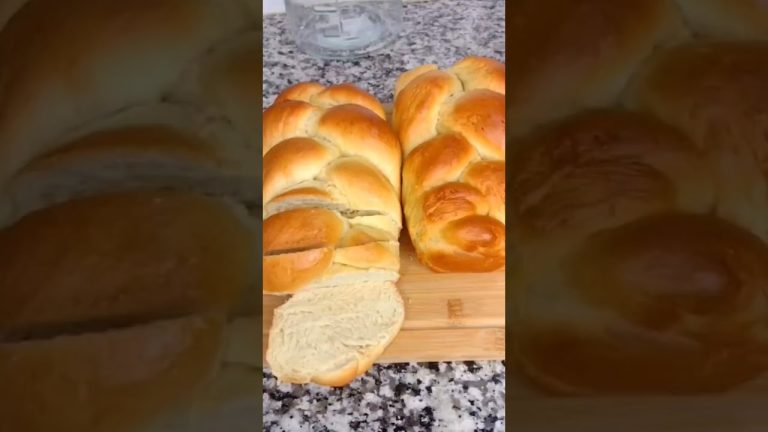 EASY WHITE BREAD RECIPE #SHORTS