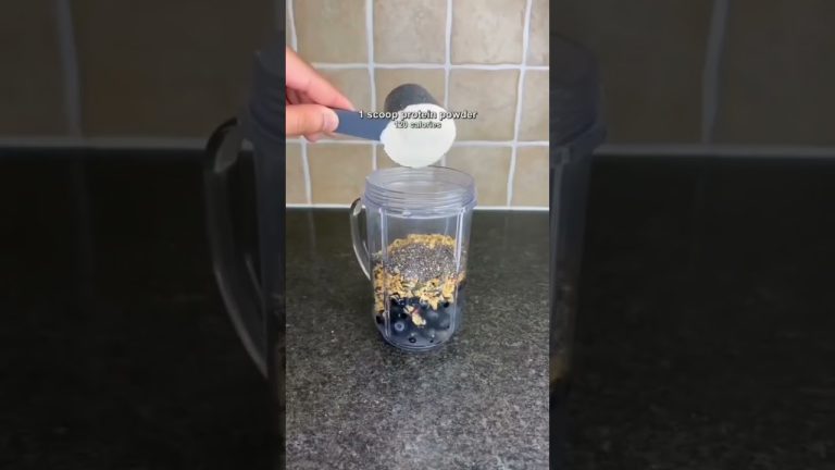 Blueberry Smoothie For Weight Loss #shorts #smoothierecipes #weightlosssmoothie